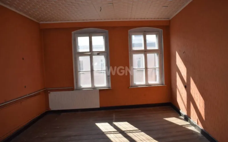 Kamienica na  sprzedaż Ostrów Wielkopolski - Kamienica z lokalami handlowymi w centrum