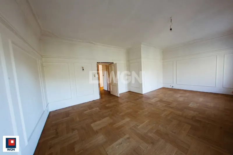 Obiekt komercyjny na sprzedaż Lubstów